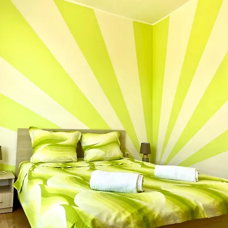Lägenhet Europe Holiday Apartments First Sea Line Coast