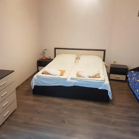 Europe Holiday Apartments First Sea Line Coast Lägenhet Pomorie