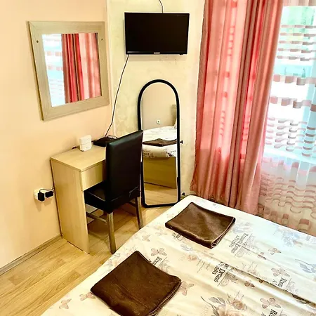 Europe Holiday Apartments First Sea Line Coast Lägenhet Pomorie