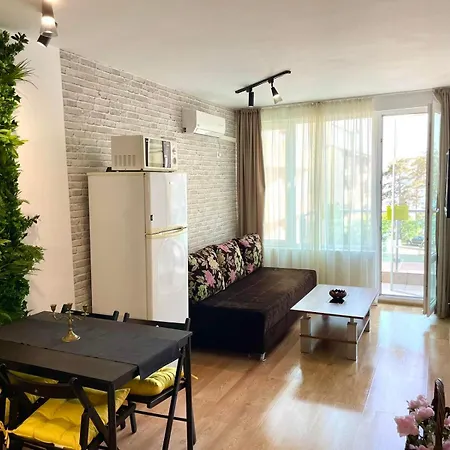 Budget First Sea Line Coast Appartement
