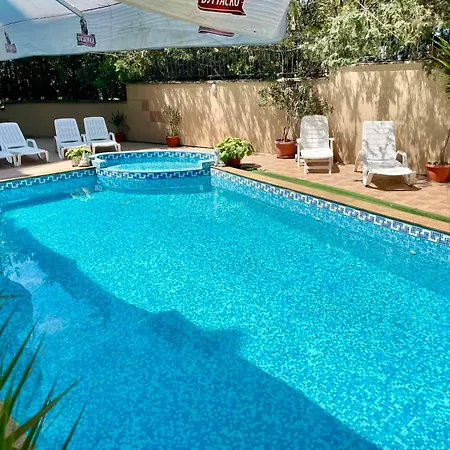 Apartament Europe Holiday Apartments First Sea Line Coast *
