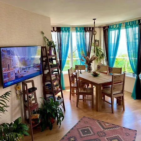 Europe Holiday Apartments First Sea Line Coast דירה
