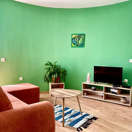 דירה Europe Holiday Apartments First Sea Line Coast